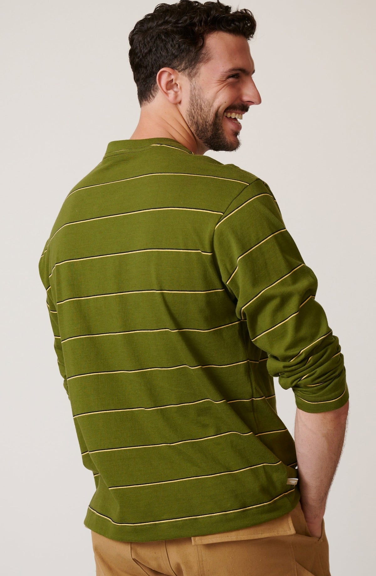 OLIVER TEE
