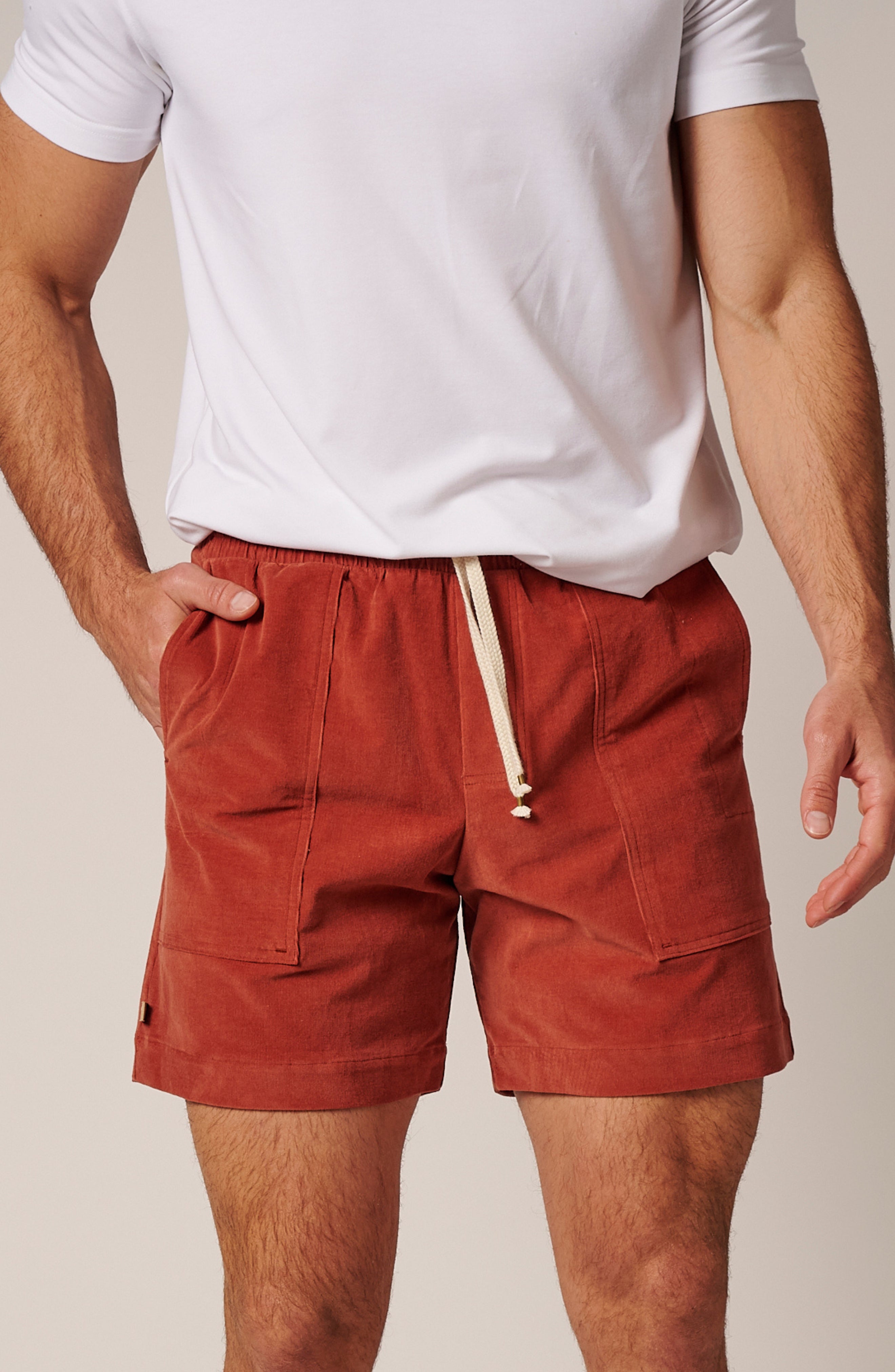 PATCH POCKET CORDUROY SHORT