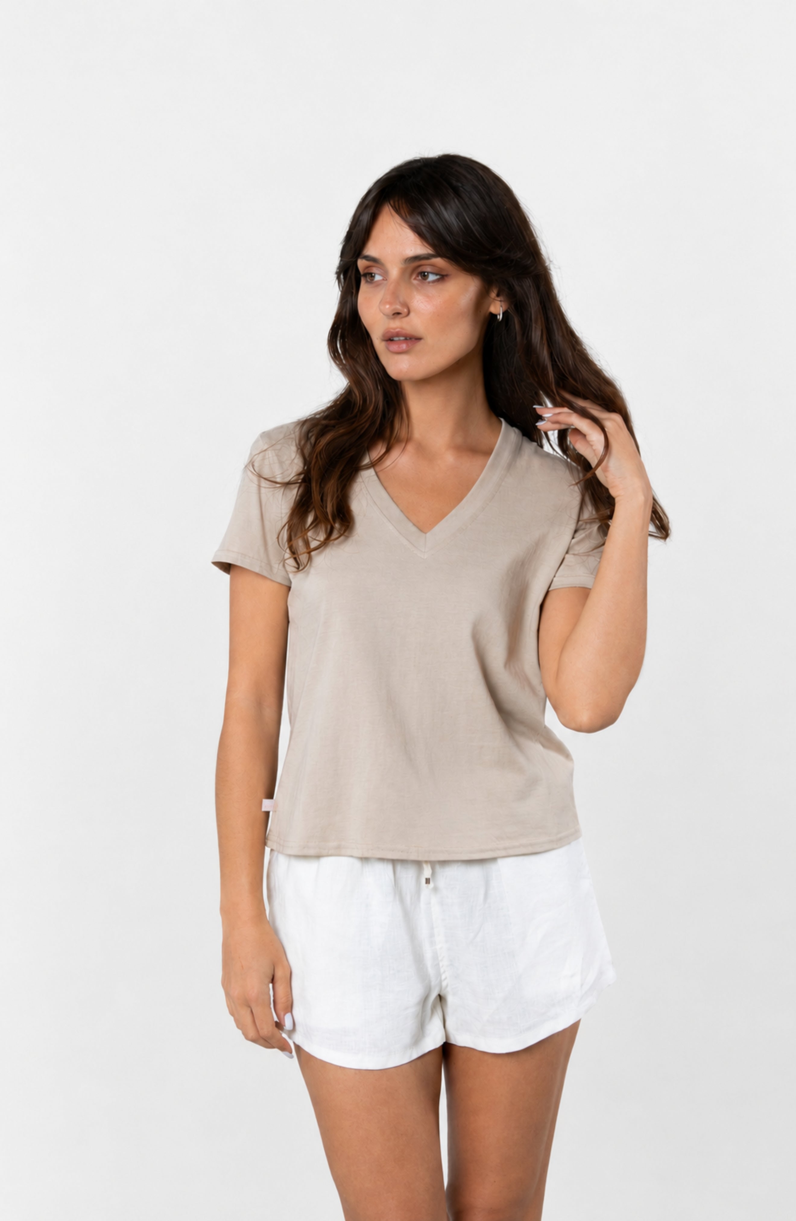 SUPIMA V-NECK TEE