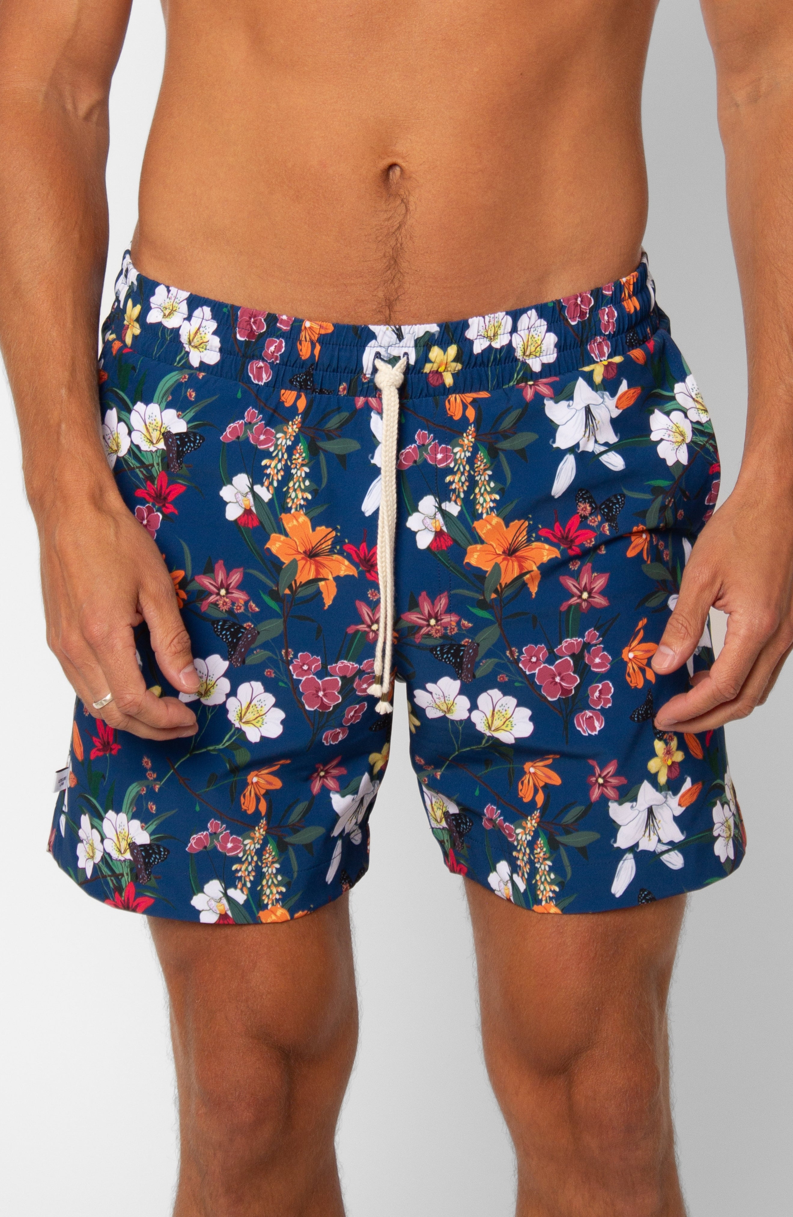COASTAL BLOOM SWIM TRUNK