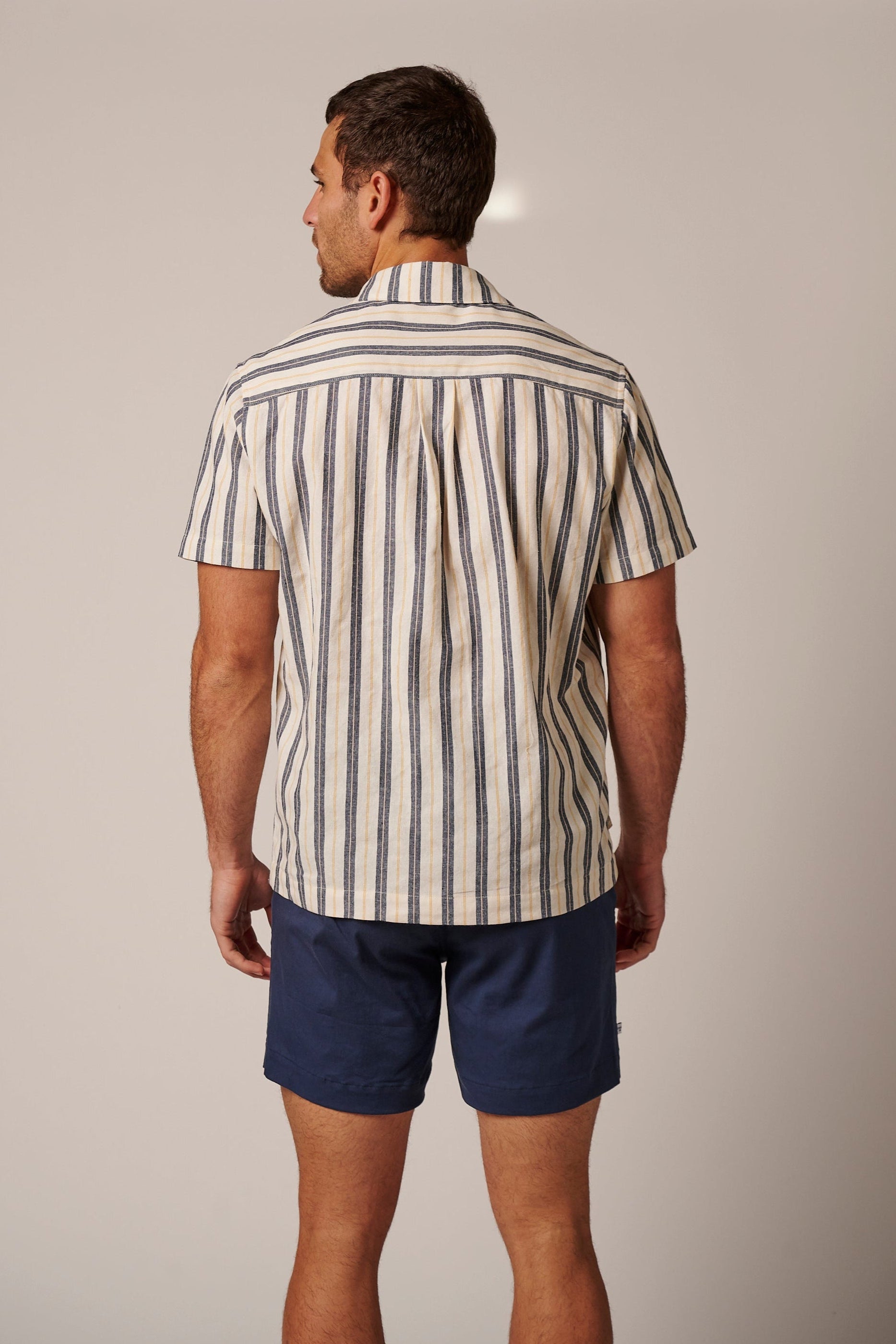 CATALINA BUTTON UP