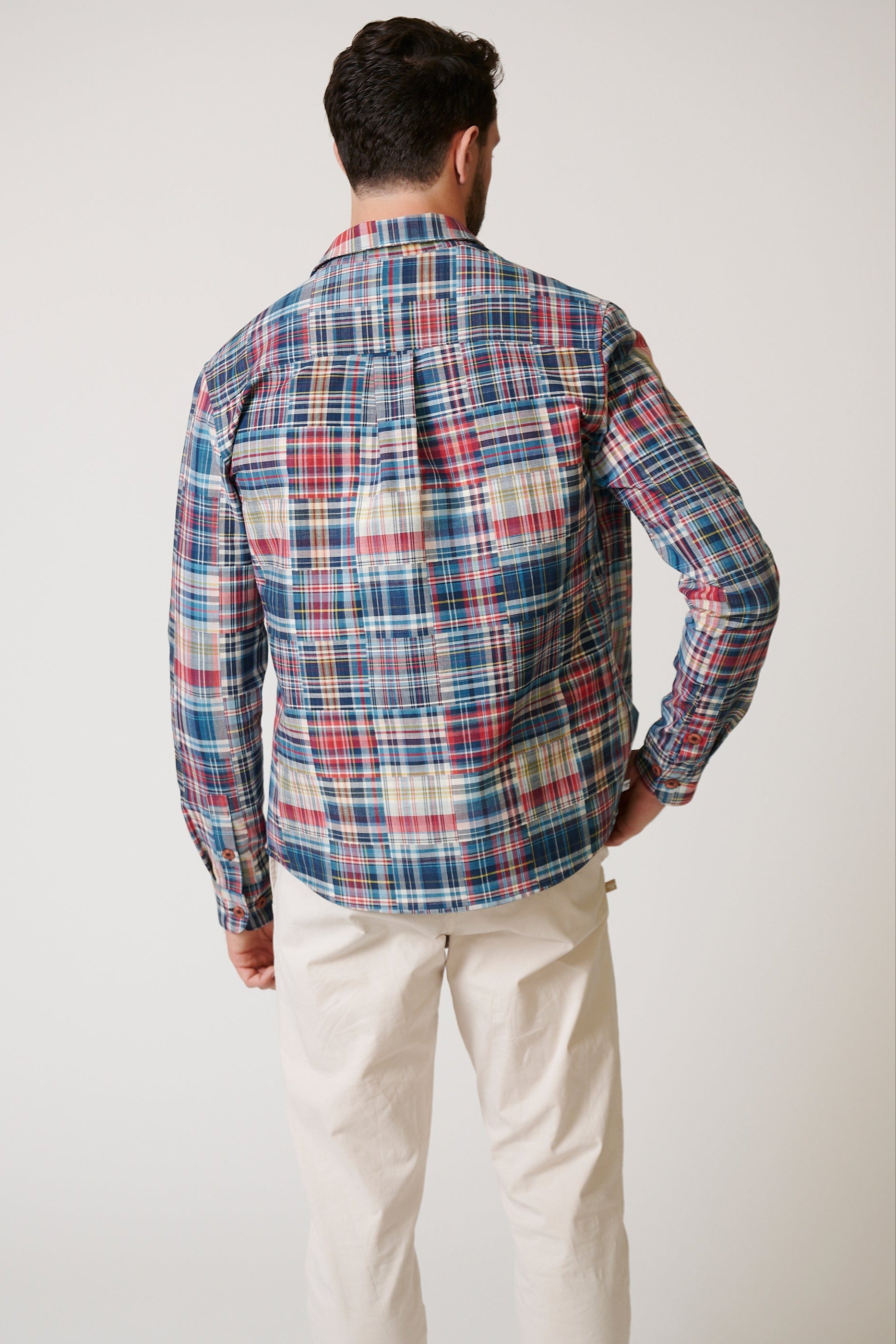 FRAMEWORK BUTTON UP