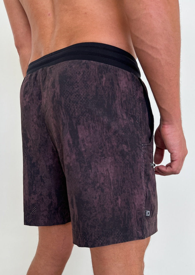 STRETCH WOVEN SPORT SHORT