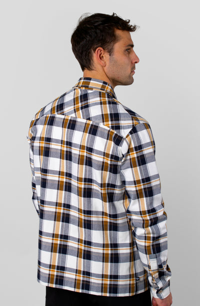 OUTLANDER BUTTON UP
