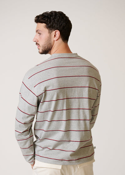 WOLF LONG SLEEVE BOX T