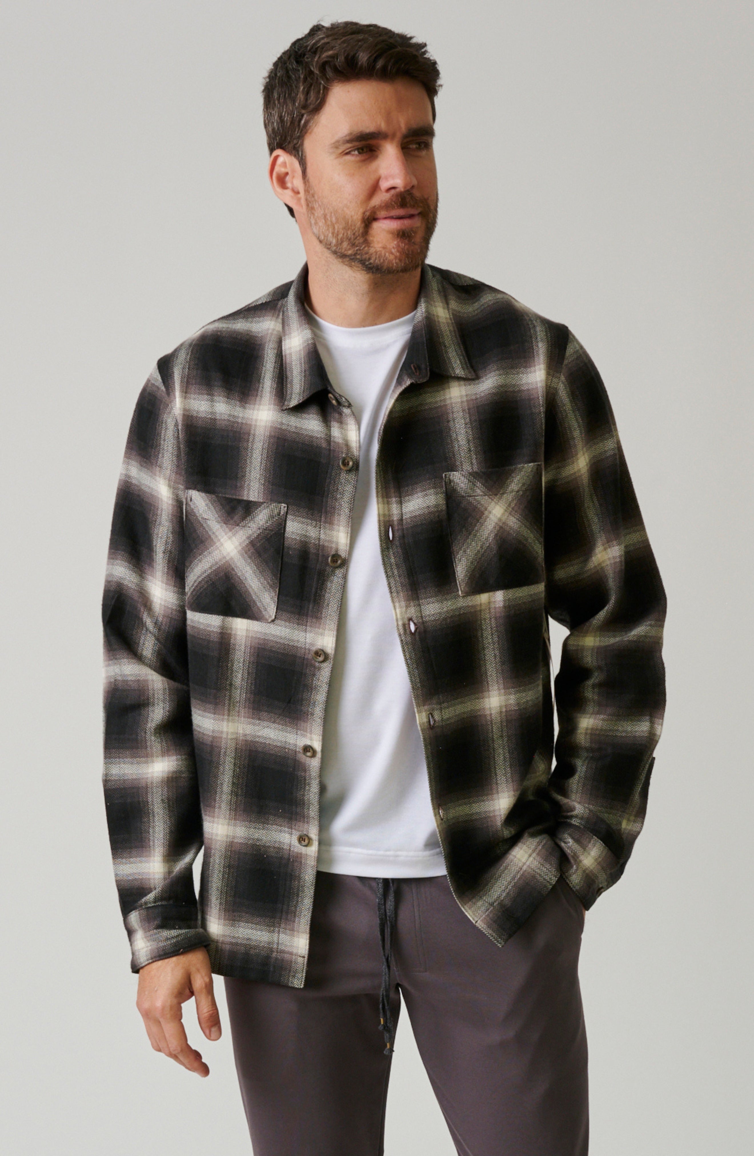 WOLF COTTON FLANNEL BUTTON UP