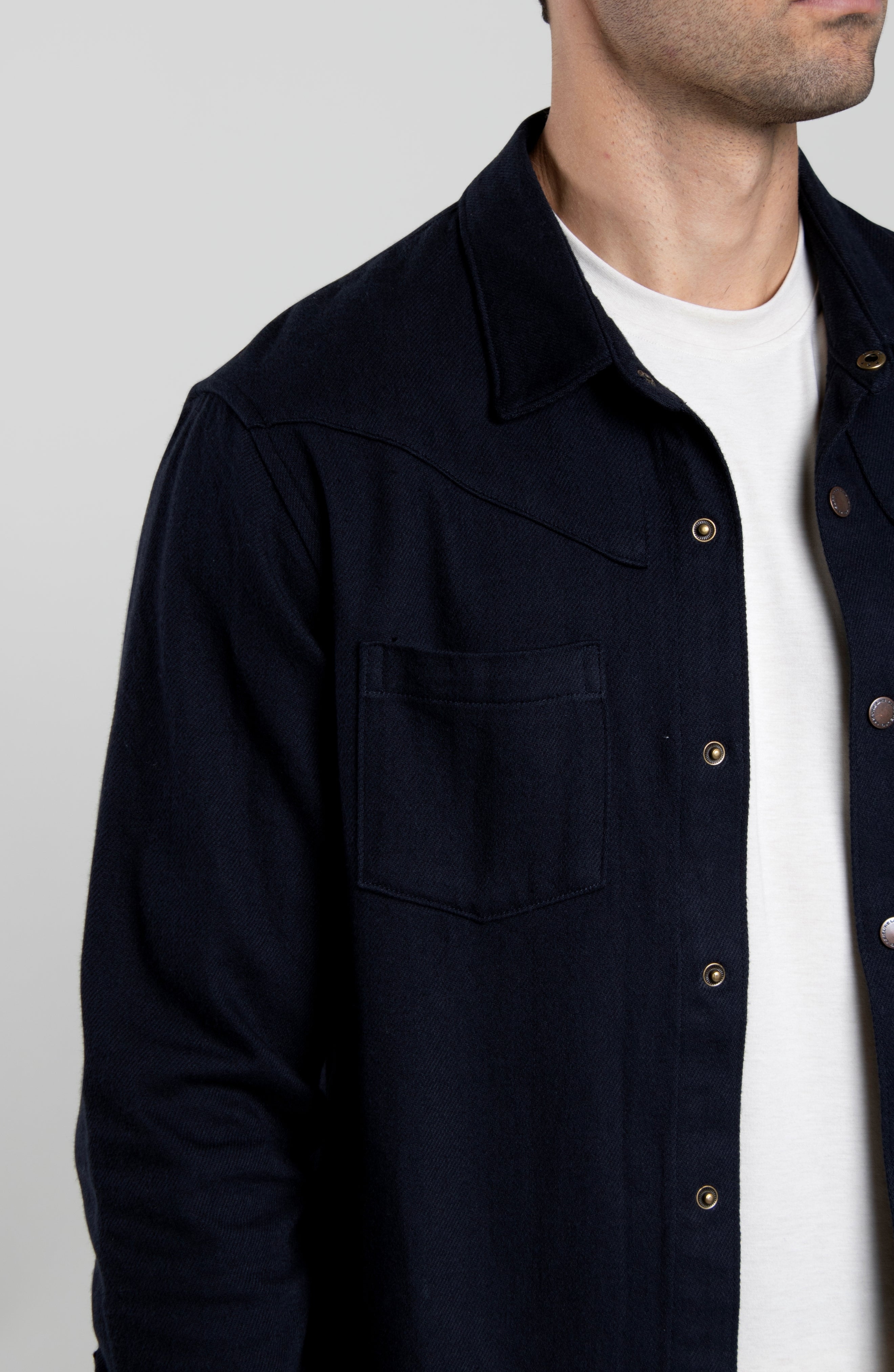 BRONCO BUTTON UP