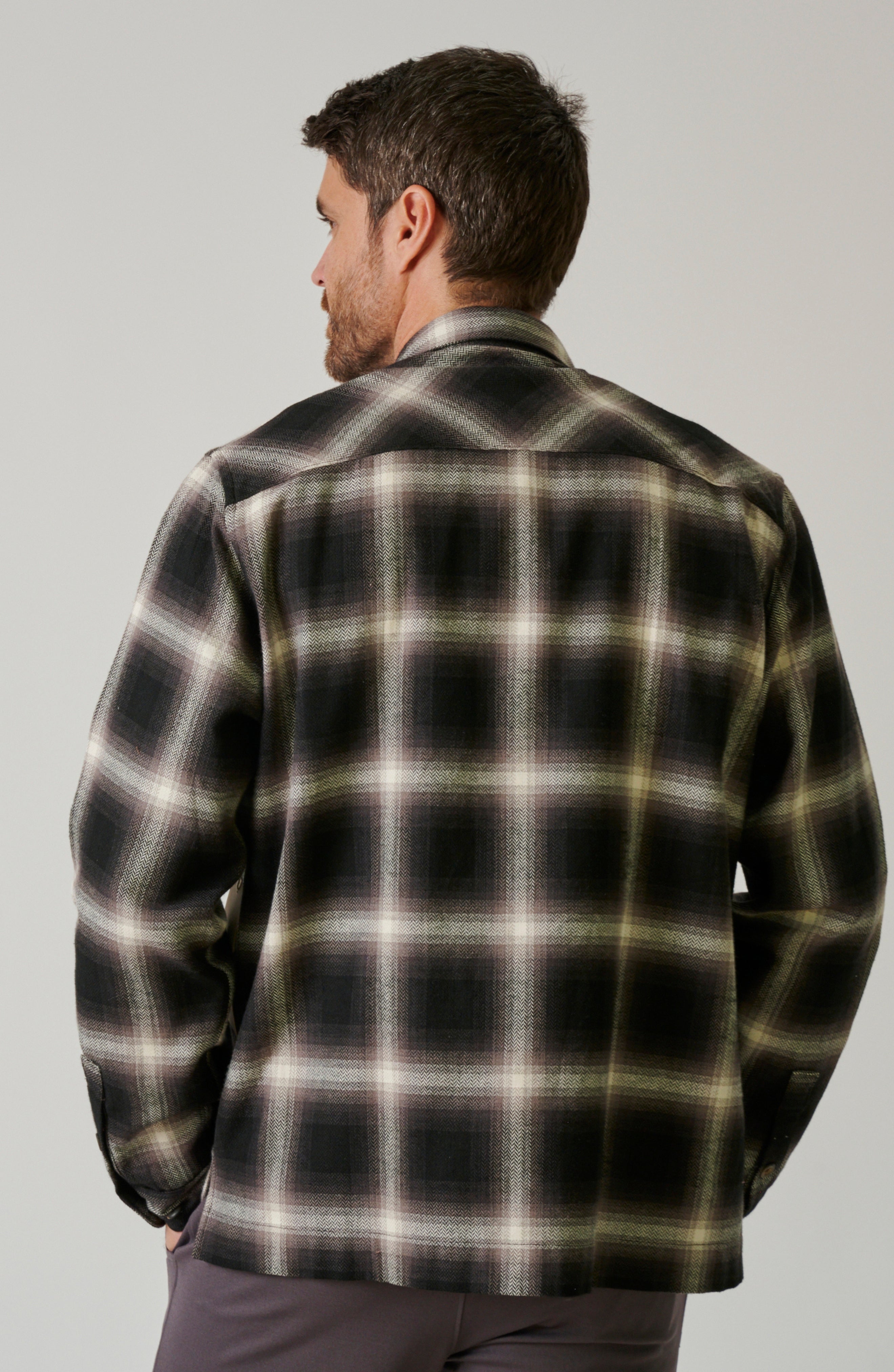 WOLF COTTON FLANNEL BUTTON UP