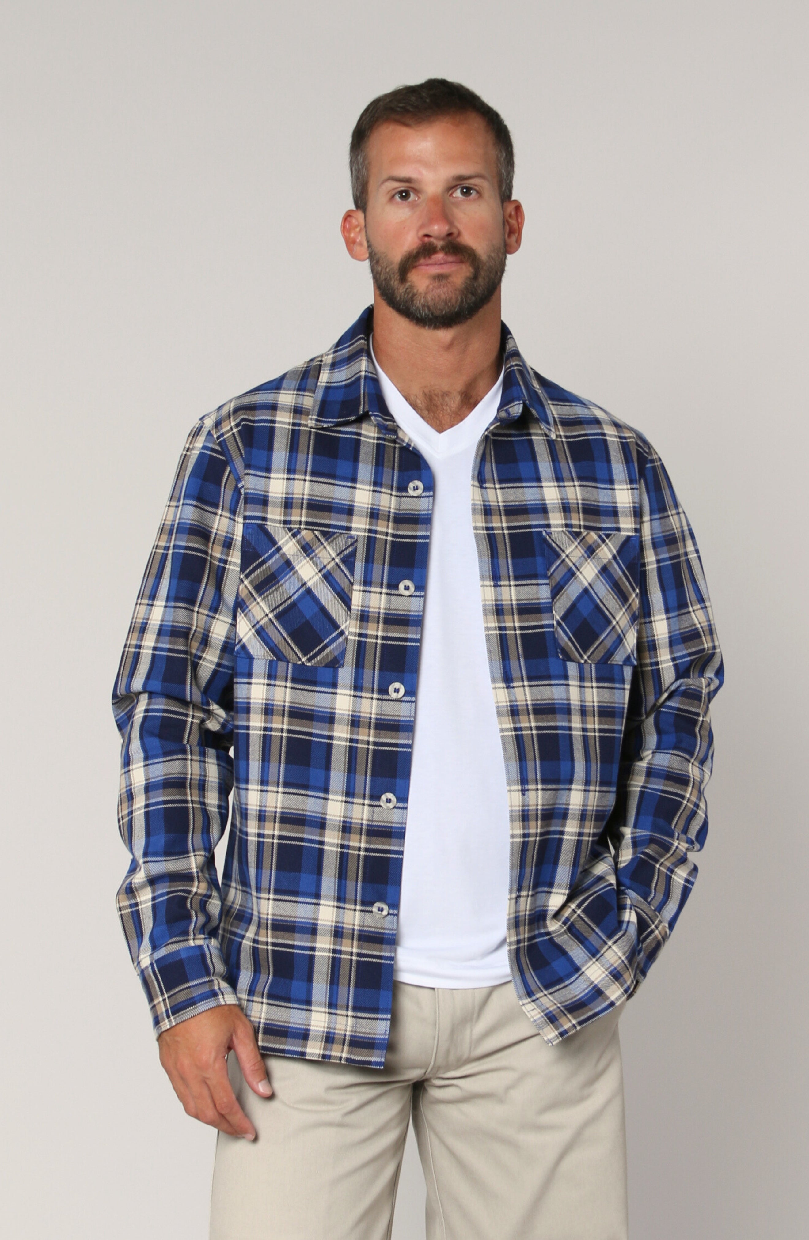 OUTLANDER BUTTON UP