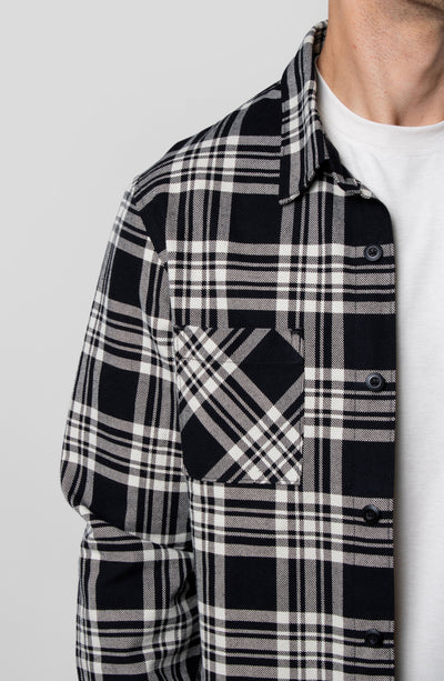 OUTLANDER BUTTON UP