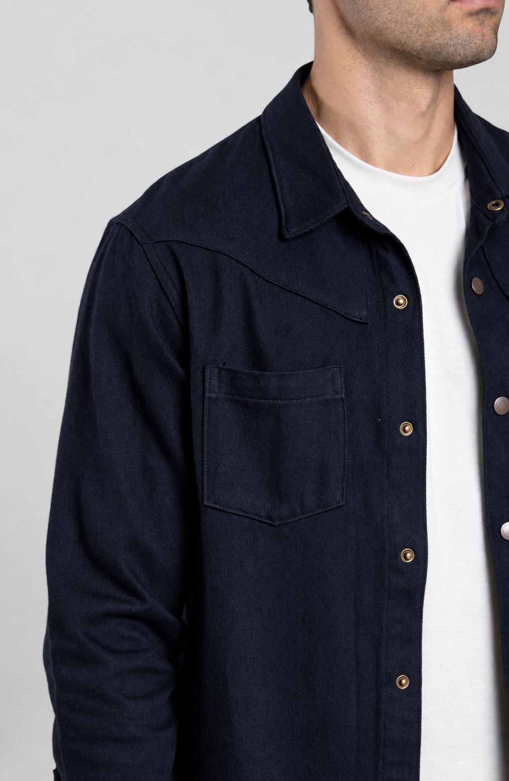 BRONCO BUTTON UP