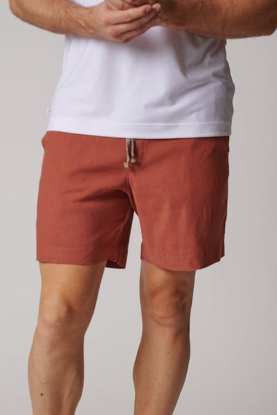 LAID-BACK LINEN SHORTS