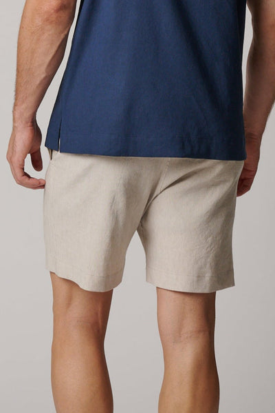 LAID-BACK LINEN SHORTS