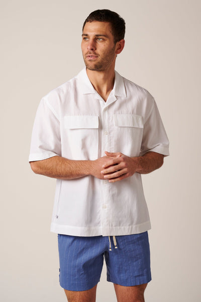 LAID-BACK LINEN SHORTS