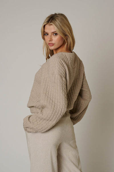 WOMENS QUILT CREWNECK SWEATER