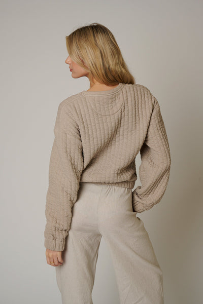 WOMENS QUILT CREWNECK SWEATER