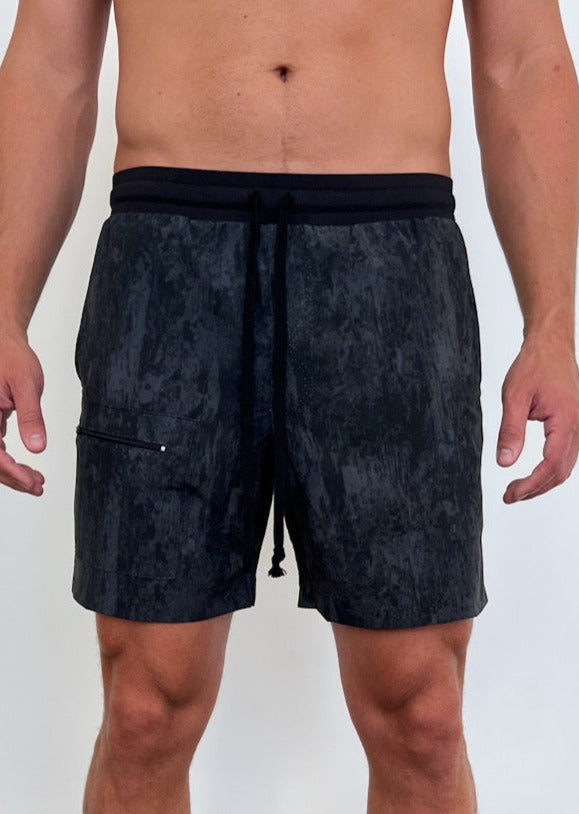 STRETCH WOVEN SPORT SHORT